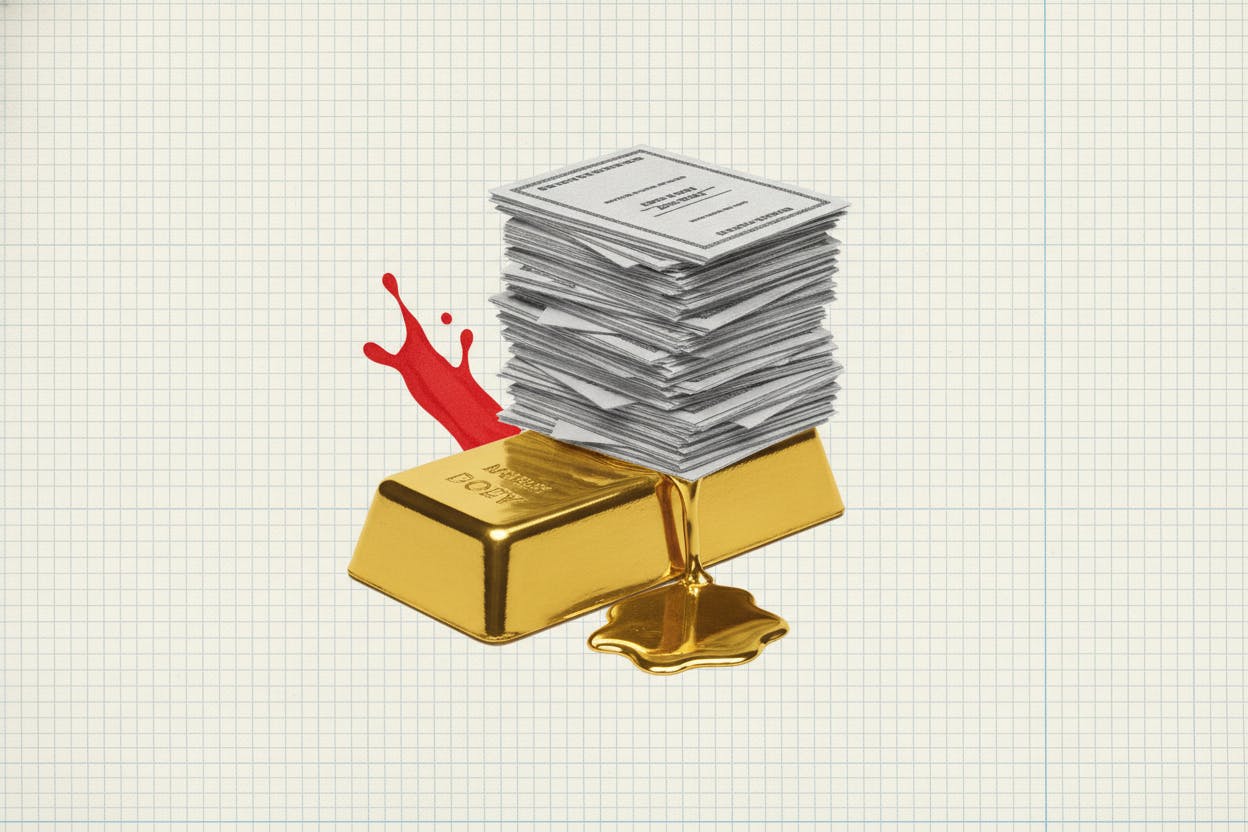 Gold Dips as Oil Rises on US-Iran Tensions, Fed Rate Hike Bets Mount
