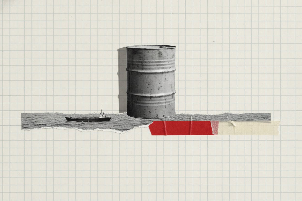 Oil Holds Near $92 as US Weighs Routes Around Strait of Hormuz