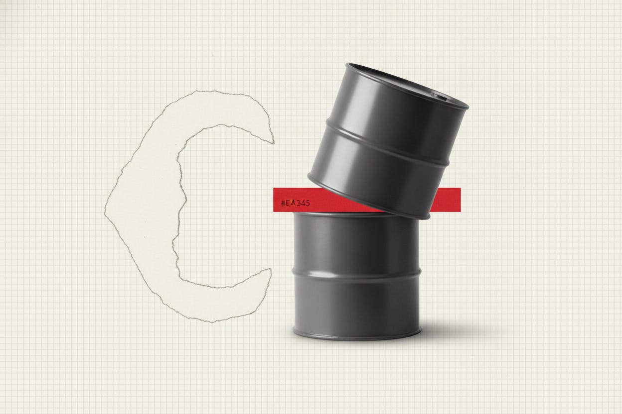 Oil Slips 1% as US-Iran Talks in Doha Leave Traders Guessing on Strait of Hormuz Risk