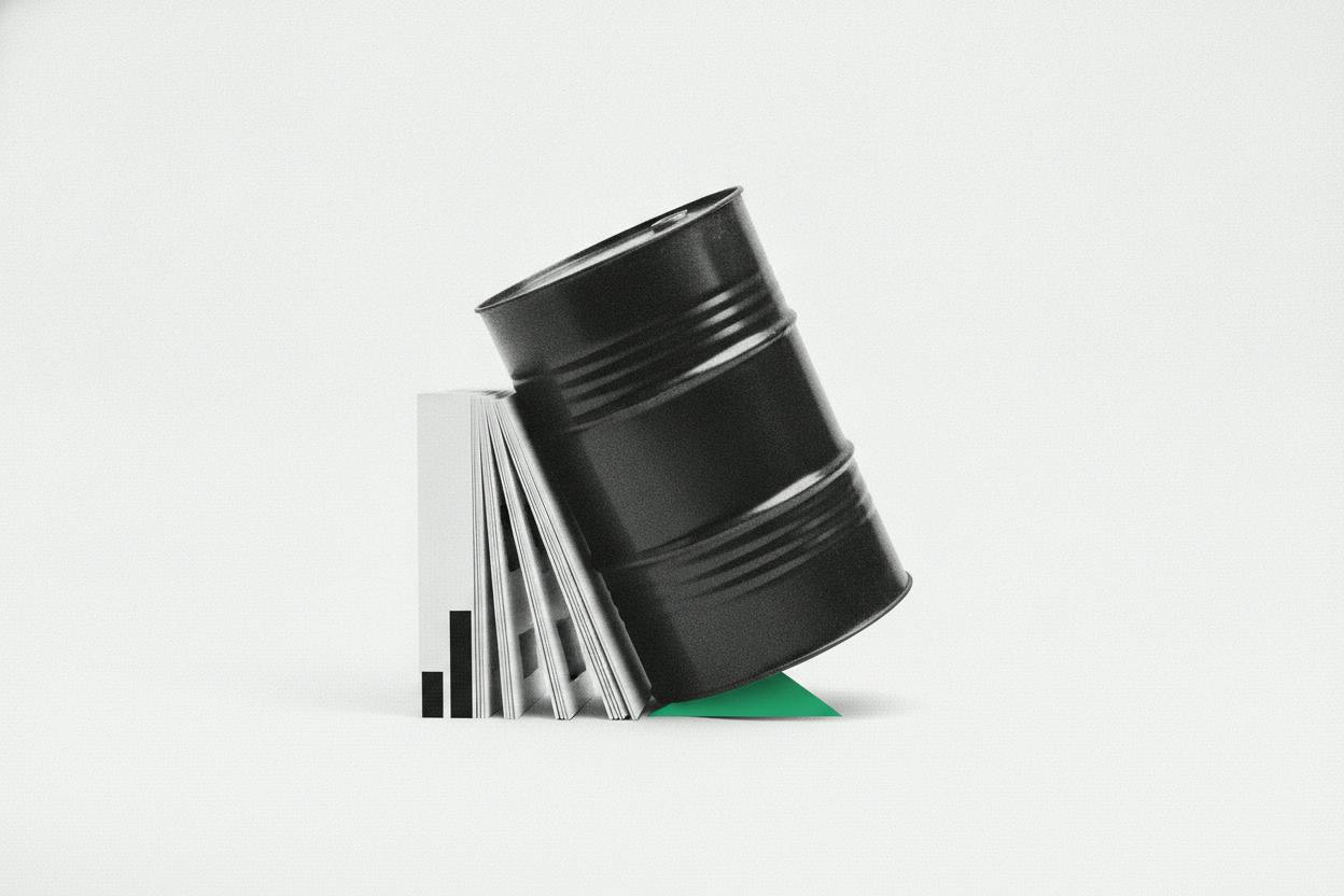 Oil slips but Shell, Cheniere earnings keep energy stocks steady