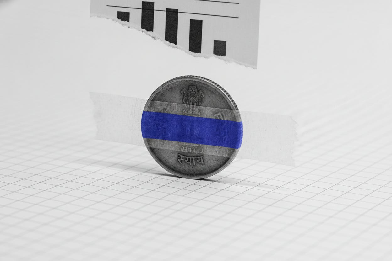Rupee Edges Up to 95.28 as NDF Contracts Mature, But Corporate Dollar Demand Caps Gains